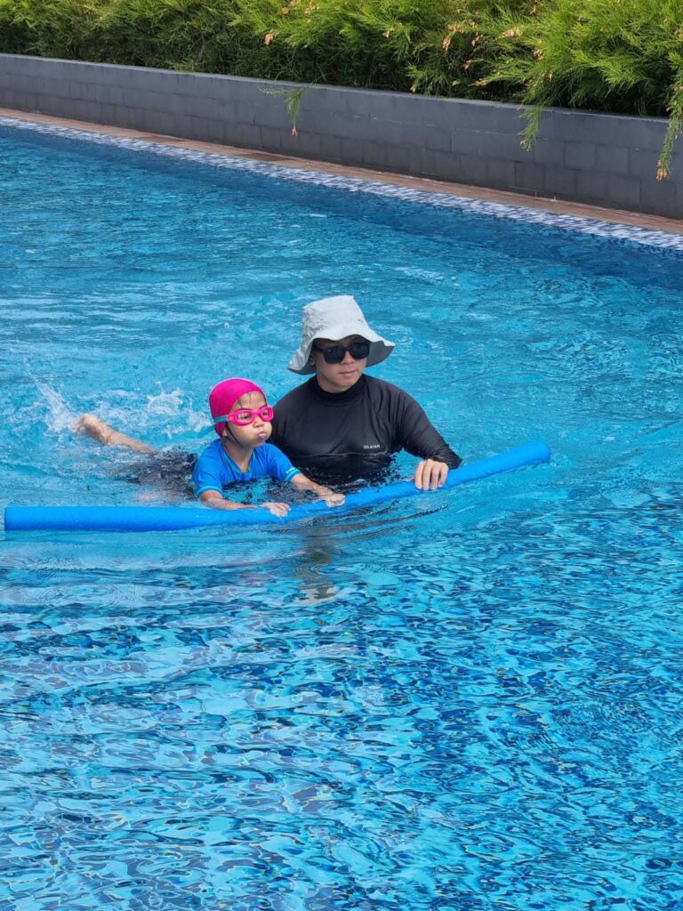 JustSwim 1-to-1 private swimming lesson